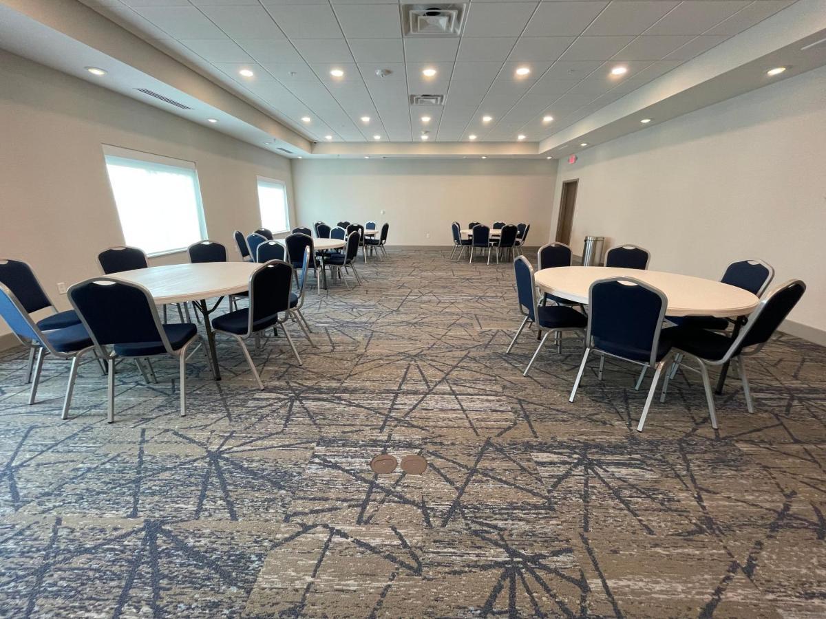 Express & - Ft. Smith - Airport By Ihg 3* Fort Smith