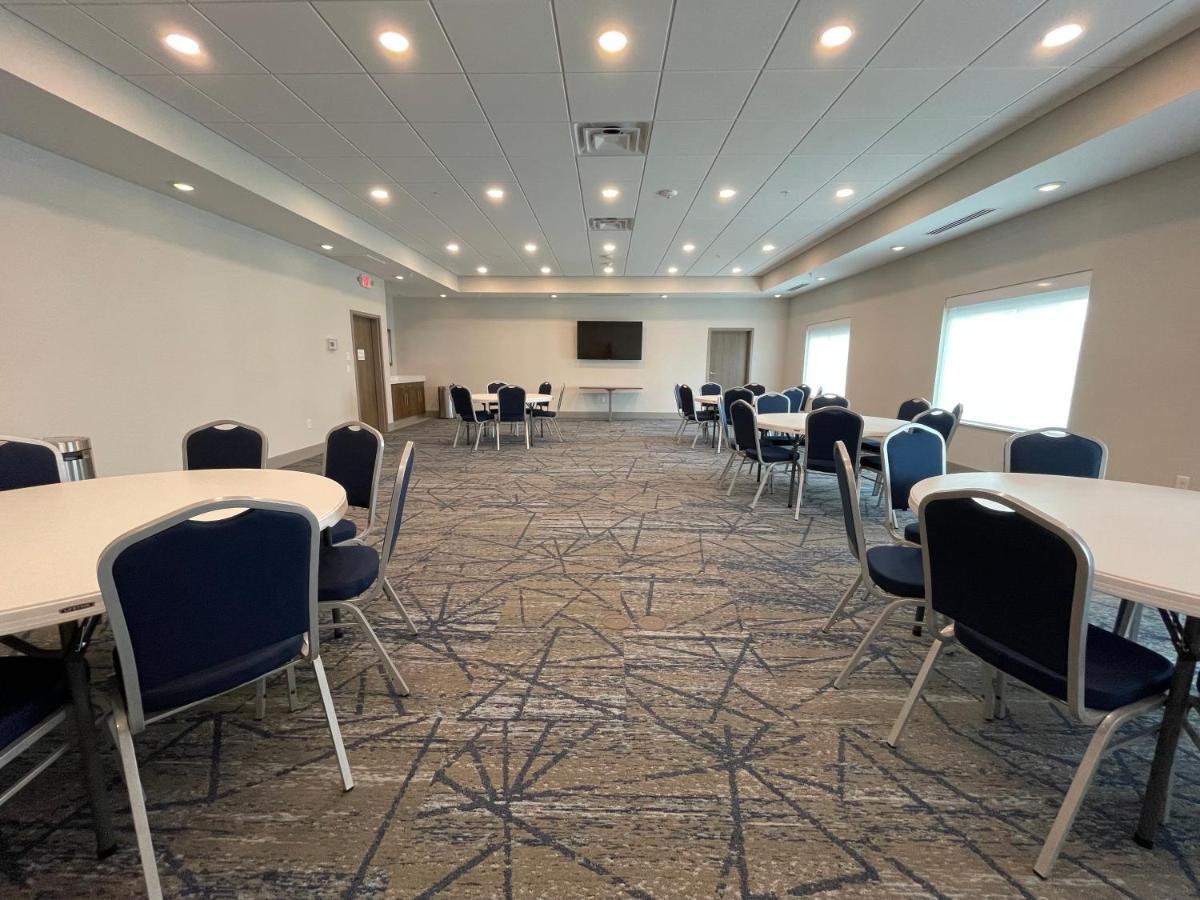 Hotel Express & - Ft. Smith - Airport By Ihg